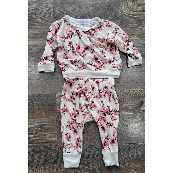 Baby Goosebumps Baby Girl Floral Outfit Size 0-3 Months Pants and Sweatshirt #7‎ - Picture 1 of 3